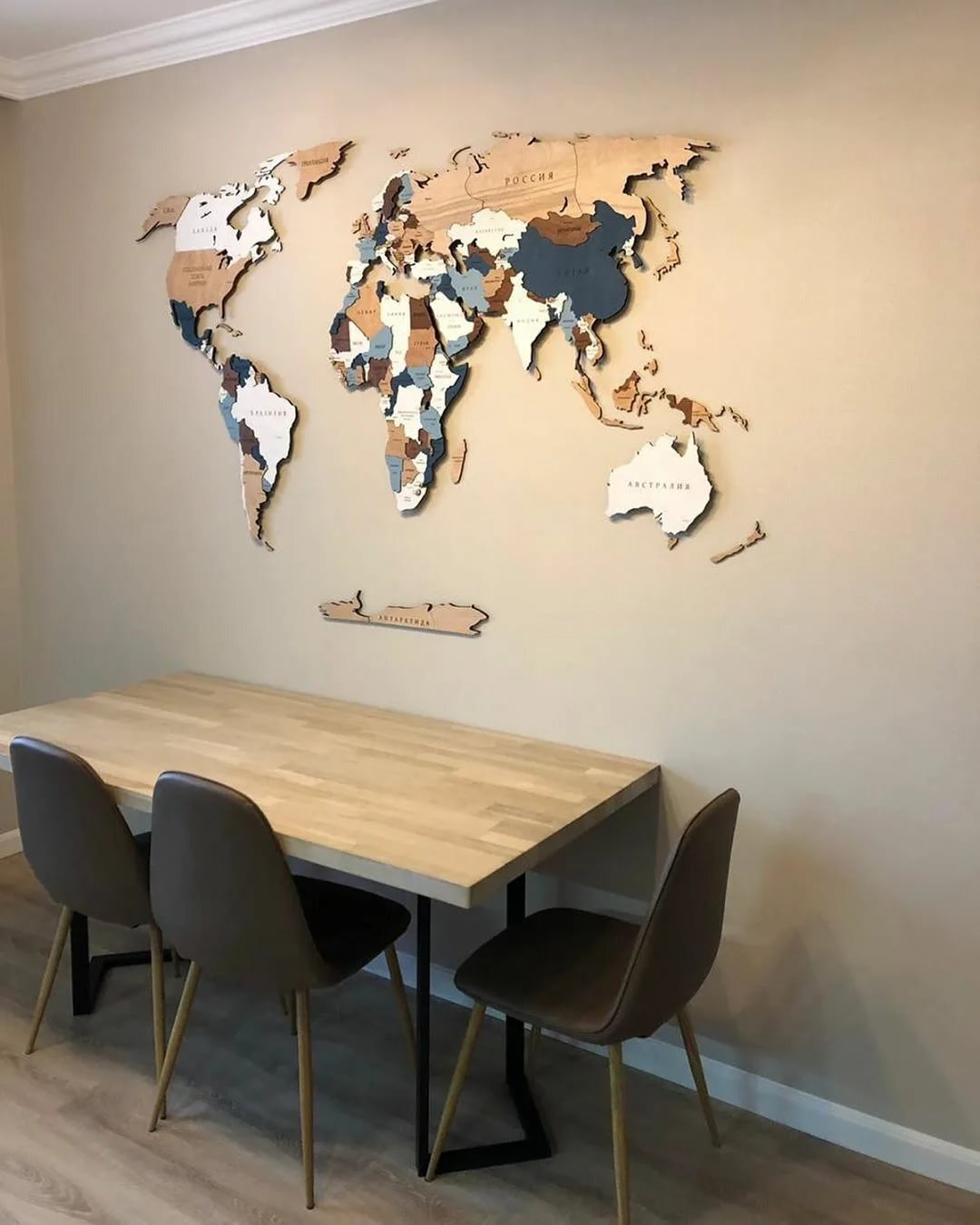 Объемная карта мира на стену